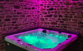Le Jardin Medicis Avec Spa Privatif