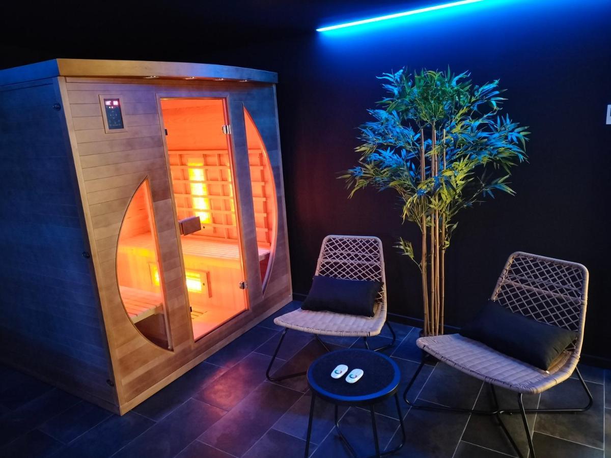 Le Jardin Medicis Avec Spa Privatif Tredion Extérieur photo